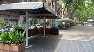 Los Bares Y Restaurantes De Barcelona Cierran
