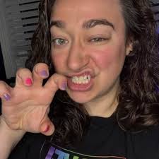 ✡︎ ⁹Danielle¹²⁷ ✡︎ ఇ ◝‿◜ ఇ