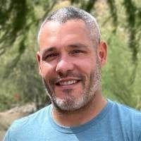 100+ "Saltzman" profiles