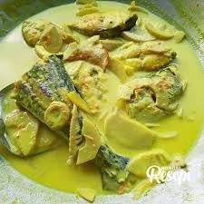 Ikan tenggiri, or mackerel fish in english is favorited by malaysian. Resepi Original Masak Lemak Cili Padi Ikan Tenggiri Campur Rebung Sedap Dan Awesome Kongsi Resepi