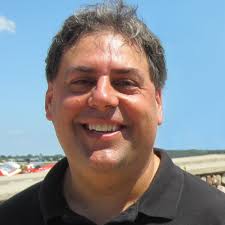 Robert Chieffo's Instagram, Twitter & Facebook