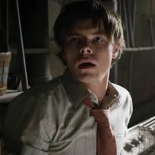 Una publicación de agradecimiento para el infravalorado Jonathan Byers, ¡el  mejor hermano de la historia! ❕ : r/StrangerThings