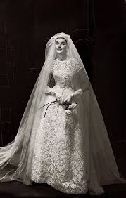 Vintage Christian Dior All Lace Wedding Dress C 1956 This Particular Garment Is Not Fr Vintage Wedding Dress 1950s Wedding Gowns Vintage 1950s Wedding Dress