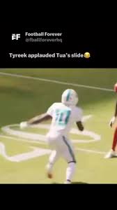 Tyreek Hill was thrilled to see his QB get down!