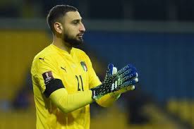 Gianluigi donnarumma is a professional italian footballer whose playing position is the goalkeeper for his current team, serie a club milan, and the italy national … The Millionaire Salary That Donnarumma Asks To Stay In Milan World Today News