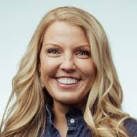 Kirsten Schwartz's Instagram, Twitter & Facebook