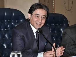 يعترف الشعب المصرى كان على حق فعلا و 25 يناير ثوره ضد الفساد حقا. Ø£Ø­Ù…Ø¯ Ø¹Ø² ÙŠØ­ØµÙ„ Ø¹Ù„Ù‰ Ø¬Ø§Ø¦Ø²Ø© Ø±Ø¬Ù„ ØµÙ†Ø§Ø¹Ø© Ø§Ù„Ø­Ø¯ÙŠØ¯ Ø§Ù„Ø¹Ø±Ø¨ÙŠØ©