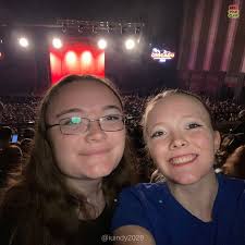 Hi I'm Caroline and I will be studying Communications! I love spending time  with friends, going thrifting, going to concerts, watching movies, reading,  and crafting! I'm looking for two honors roommates so