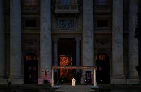 Dramatic Photos Show The Pope Delivering An Extraordinary Prayer Of Hope To A Hauntingly Empty St Peter S Square During Italy S Coronavirus Lockdown Businessinsider India