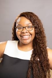 Paula Hickman's Instagram, Twitter & Facebook