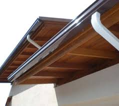 Calha De Pvc Para Telhado Preço A Definicao De Calhas E Rufos E A Importancia De Cada Um Telhados Calhas Ideias De Patio