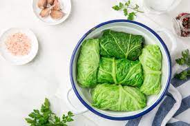 feuilles de chou farcies aux legumes la recette feuilles de chou farcies chou farci recette chou vert