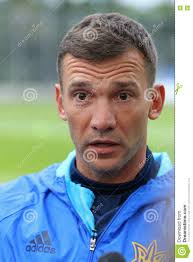 Paris sportifs paris sportifs pronostic pologne ukraine : Zug Nationalen Fussballs Team Andriy Shevchenko Ukraine Redaktionelles Stockfotografie Bild Von Aktiv Euro 71982472