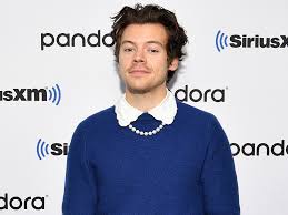 Which one of harry styles hair styles (wow that's a mouth full) best fits your personality? Harry Styles Cut Off All His Hair Teen Vogue