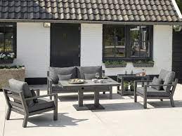 timber loungeset lava antraciet decoratiekussens tuintafels patiodesign