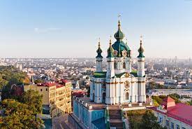 The country sits on the southwestern part of the russian plain and has a largely low terrain. Why Visit Ukraine 6 Good Reasons To Visit Ukraine