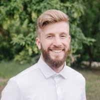 Sean Hinkle's Instagram, Twitter & Facebook