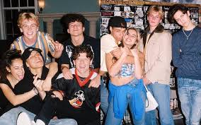 Fas Descobrem Jeito Imaturo De Invadir Privacidade De Membros Da Hype House E Tiktokers Se Revoltam Febre Teen