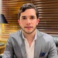 Eddie Arenas's Instagram, Twitter & Facebook