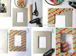 Queste cornici, potranno non solo decorare la vostra casa, ma anche usate come idea regalo per i vostri amici. Diario Di Una Creamamma Portafoto Fai Da Te Decorato Con Le Cannucce Cornici Artigianali Fai Da Te E Artigianato