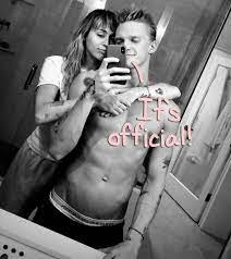 Miley cyrus' wildest concert pics. Lindsay Lohan Walks Back Her Shady Call Out Of Miley Cyrus Cody Simpson Celebritytalker Com