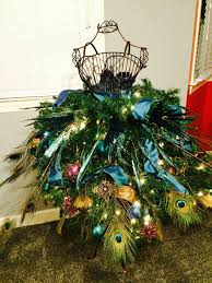 Designed By C Barnes Of Lancaster South Carolina This Was A Tree For M Beautiful Christmas Decorations Unique Christmas Decorations Christmas Decorations