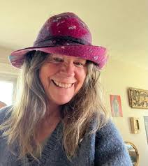 Hi guys, this is a weird one. Is there anyone that could teach me how to  knit something like the pic for my son (or maybe just one big white heart in