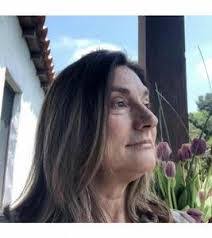 Marisa Kane's Instagram, Twitter & Facebook