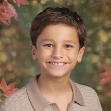 Fall fun. 🍂🍁Some pics that have to make the memory grid. Happy weekend  and happy fall!🍂🍁