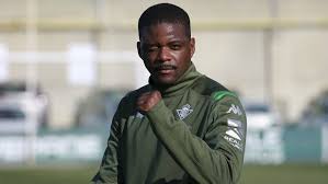 Follow william carvalho stats (appearances, goals, cards) and livescore, results and. Betis A Triple Challenge For William Carvalho Spain S News