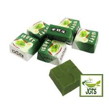 Matcha fans won't be disappointed with this mochi, chocolate treat. Tirol Choco Matcha Mochi 42 Grams Japanese Green Tea Shops
