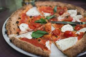 Cast Iron Skillet Pizza Good Pizza Food Margherita Pizza