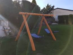 Vollmassive Schaukel Nestschaukel Relaxe Und Mehrkindschaukel Aus Robinie Mit Uberstand Fur Grosse Und Kleine Schauk Schaukel Spielplatz