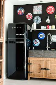 Retro Kuhlschranke Fuhren Einen Hauch Nostalgie In Die Kuche Ein Retro Fridge Decor Smeg