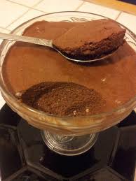 Mousse Au Chocolat Sans Jaunes Doeufs La Denicheuse Mousse Au Chocolat Sans Jaune Mousse Au Chocolat Chocolat