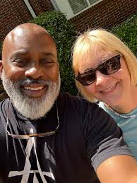 Dianna Doss's Instagram, Twitter & Facebook