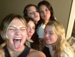 Scroll @ ur own risk.