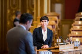 Her finner du alle saker som omhandler regjeringen. Regjeringen Store Norske Leksikon