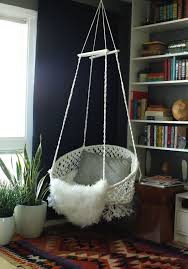 25 Interior Designs With Bungee Chair Interiorforlife Com The Art Of Furniture Design Macrame Hanging Chair Diy Hanging Chair Macrame Chairs