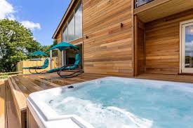 Blackdown Views Sleeps 12 Guests Eco House Near Honiton In Devon Gather Your Troops And Head Down For A Fans Eco House Rural Retreats Holiday Accommodation