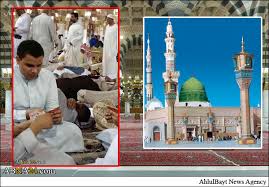 حرمت‌شکنی سعودی‌ها در مسجد النبی(ص) با ورق بازی! + عکس - خبرگزاری ...