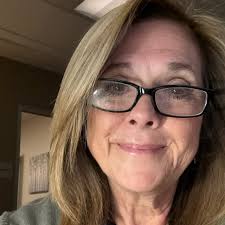 Jodie Foster becomes first openly queer woman to win the Golden Globe for  Best Actress in a Limited Series for True Detective: Night Country.