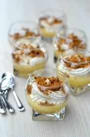 Verrines De Creme Citron Mascarpone Et Miettes De Speculoos Dans La Cuisine D Audinette Recette Creme Citron Verrine Sucree Facile Creme Au Citron
