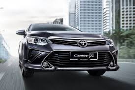 Offering the best of both worlds, it blends a stirring drive and impressive fuel economy. Toyota Motor 2019 New Toyota Camry 2019 Malaysia Price