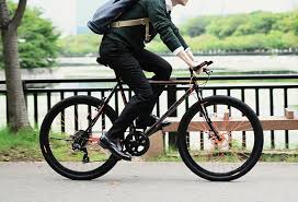 やっぱりスポーツバイクで通勤 通学したい そんな チャリ通 をサポートする厳選おすすめアイテム 自転車 ミニベロ 自転車 スポーツバイク