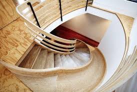 Ce type d'escalier peut avoir un aspect très élégant et peut être une partie centrale dans. Maison Avec Toboggan En 30 Idees Pour Creer Un Cocon Douillet Et Original