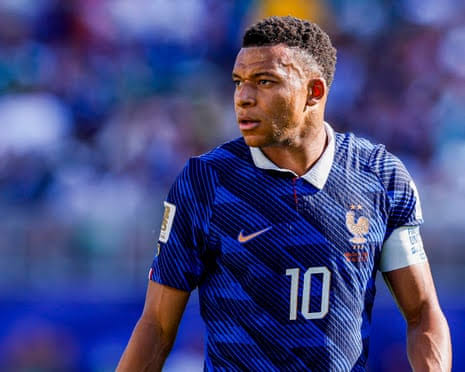 A despicable woman': Kylian Mbappé hits out at Paraguayan senator over racist attack | Kylian Mbappé | The Guardian