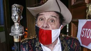 Molly Meldrum has locked his home, blocked visitors during the COVID-19  pandemic