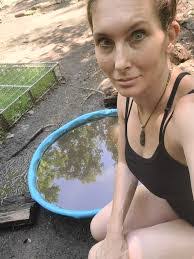 Jenna Michaud's Instagram, Twitter & Facebook