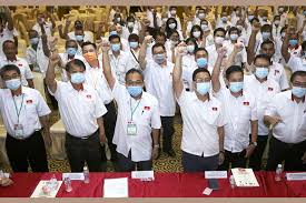 Sidang parlimen kali ini akan memperlihatkan kualiti dan kreadibiliti 222 wakil rakyat yang telah mendapat mandat dari rakyat untuk memikul tanggung jawab dalam menyuarakan suara sebenar kehendak rakyat. Gerakan Ready To Join Pn Says Dominic Lau Gerakan My